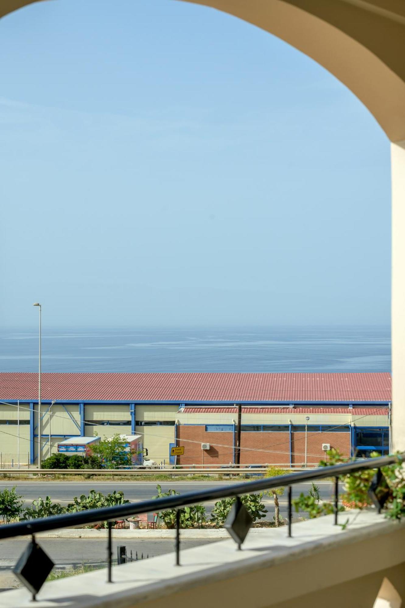 Villa Araucaria - Private Pool, Jacuzzi, Sea View 레팀노 외부 사진