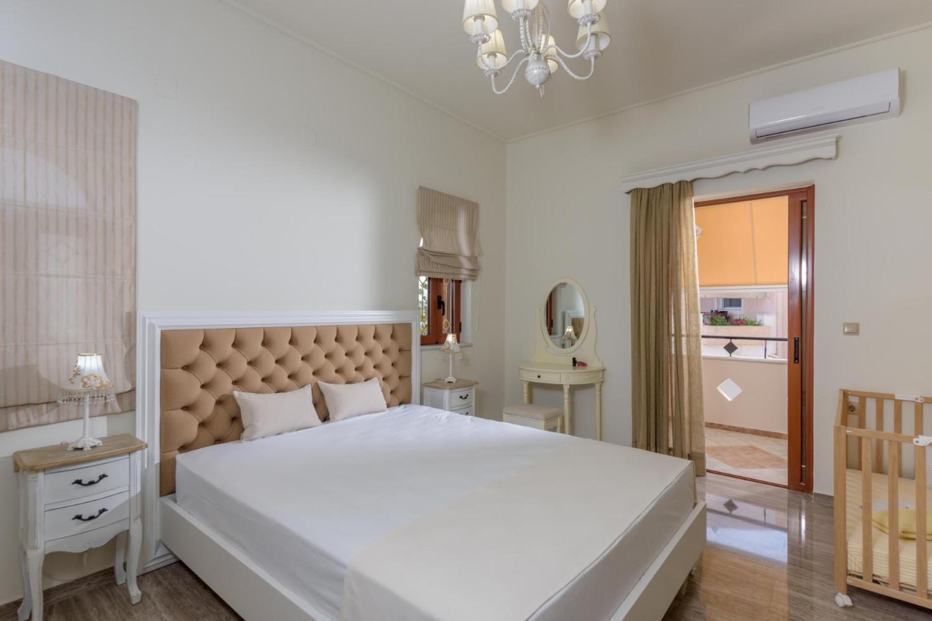 Villa Araucaria - Private Pool, Jacuzzi, Sea View 레팀노 외부 사진